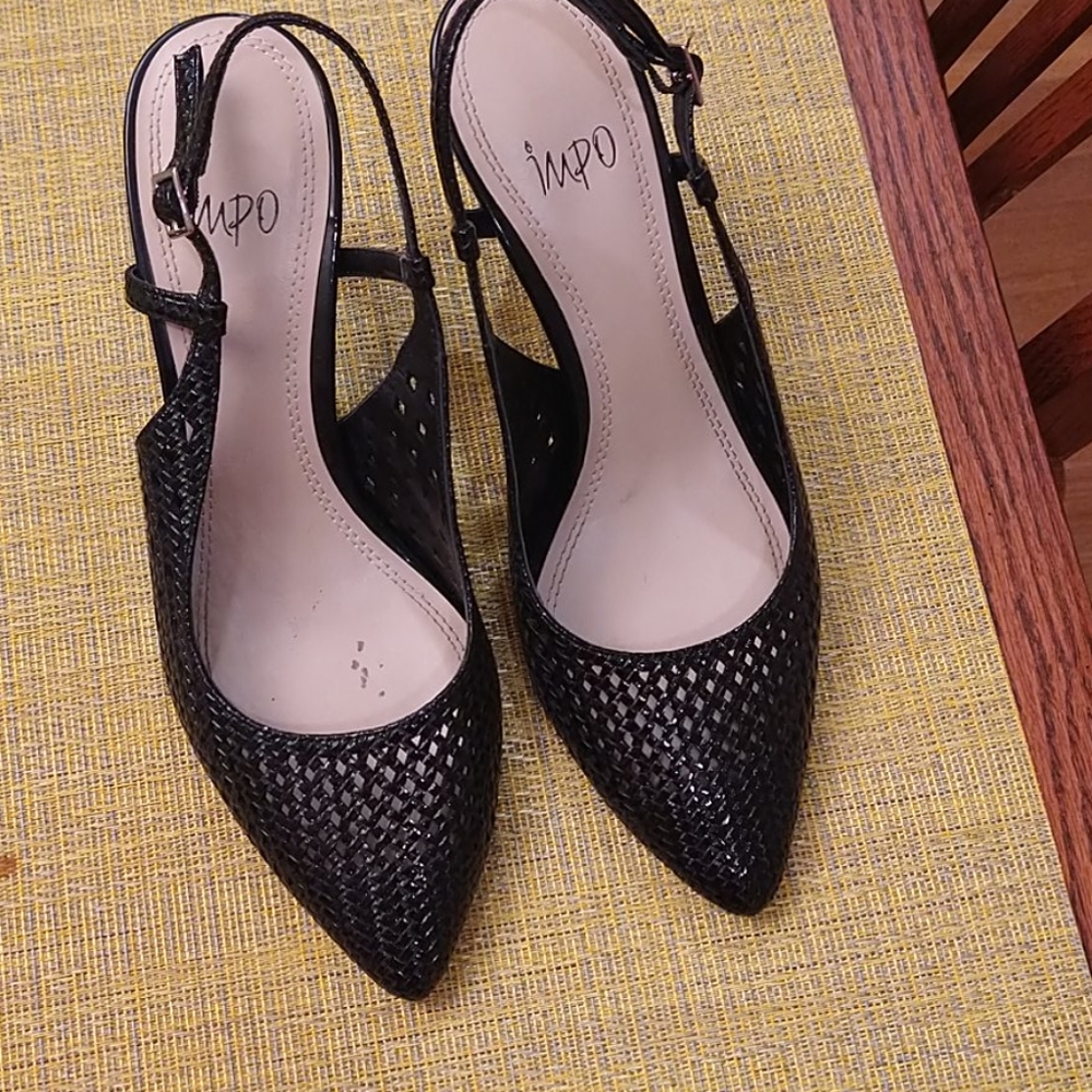 Women's size 8.5M dress heels